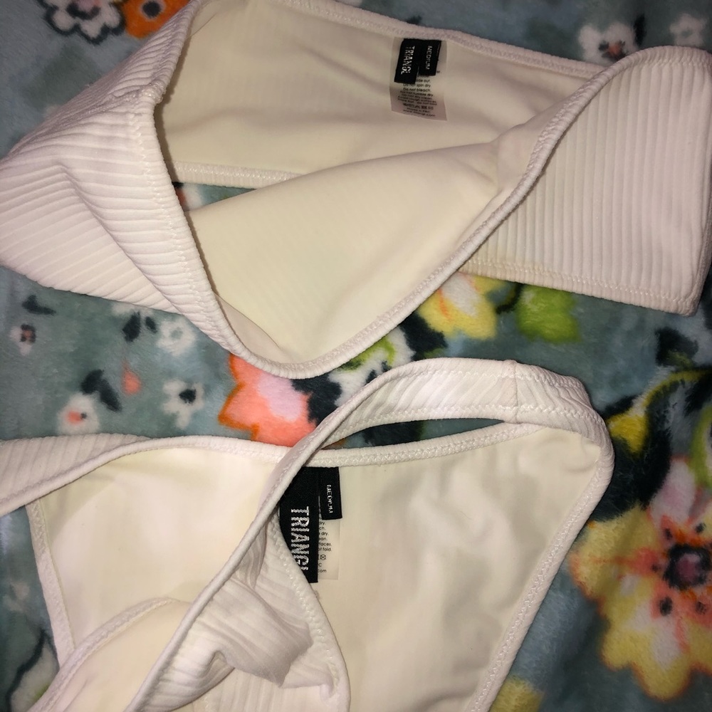 Triangl swim size medium